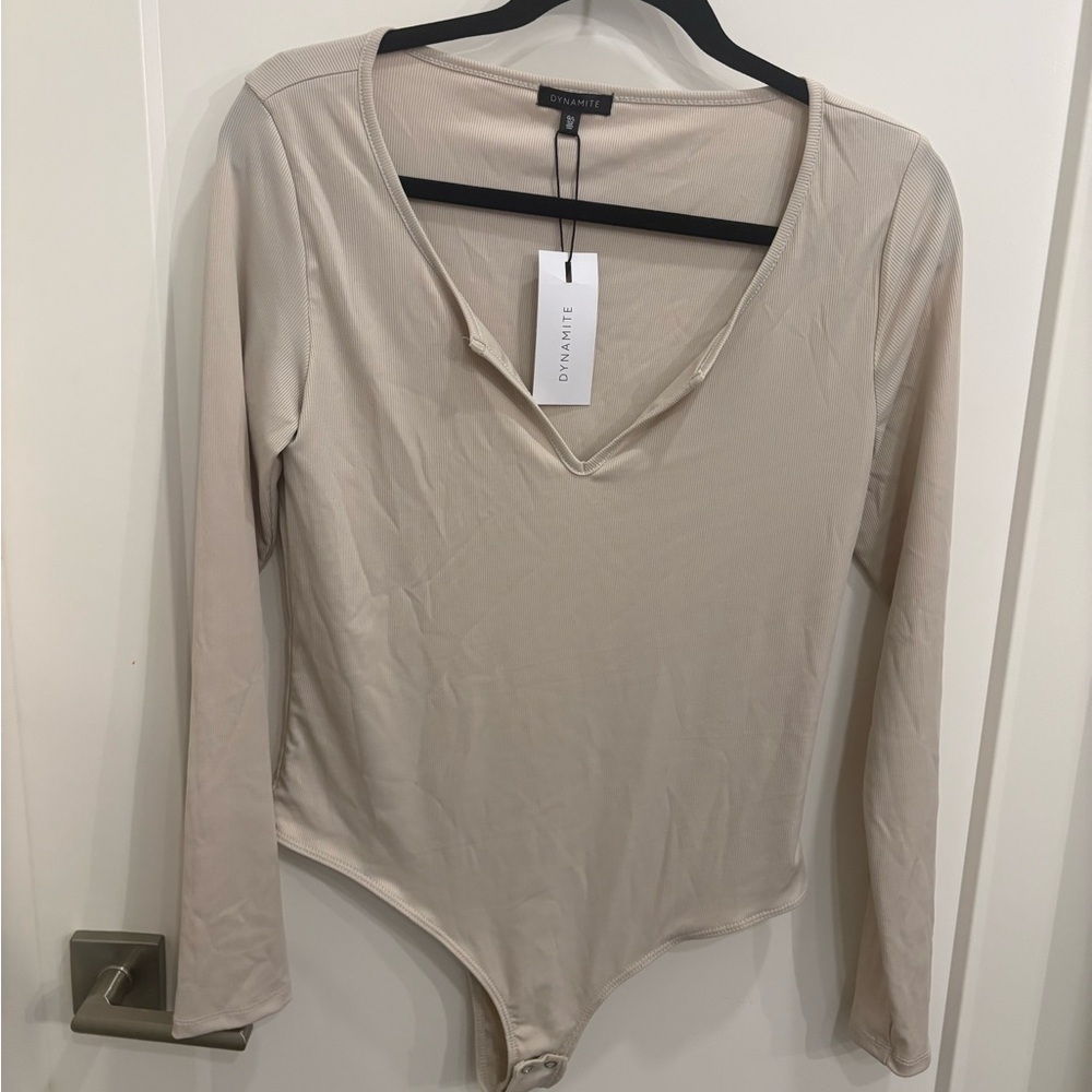 NWT DYNAMITE RIBBED STRETCHY BODYSUIT